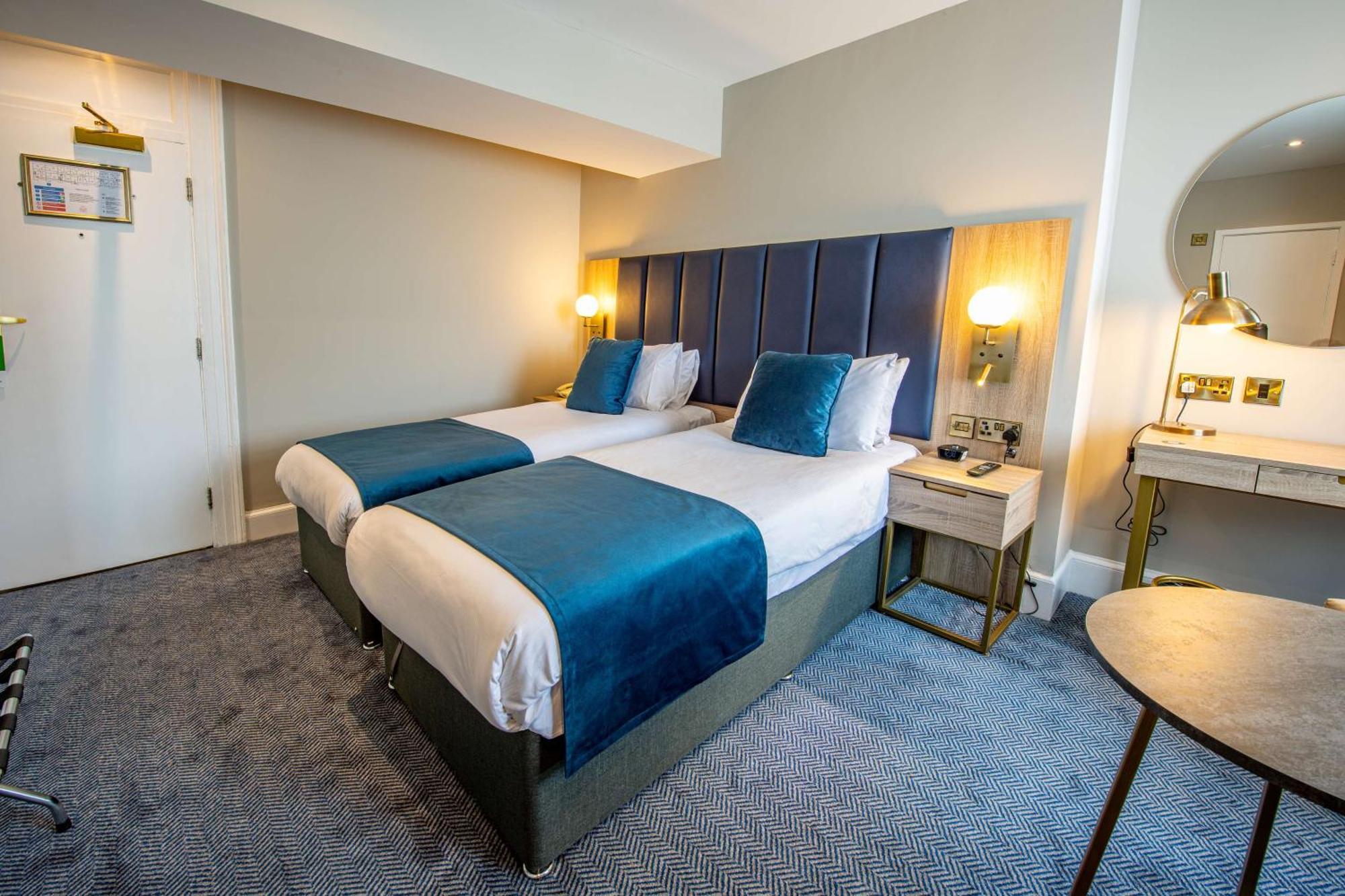 Best Western Premier Dover Marina Hotel & Spa Exterior photo